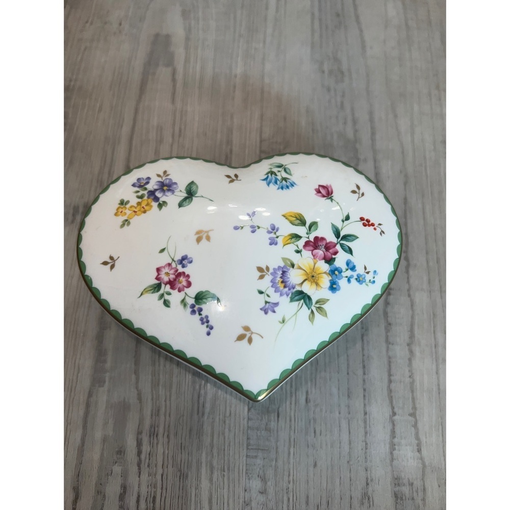 Vintage Christopher Stuart Trinket Box